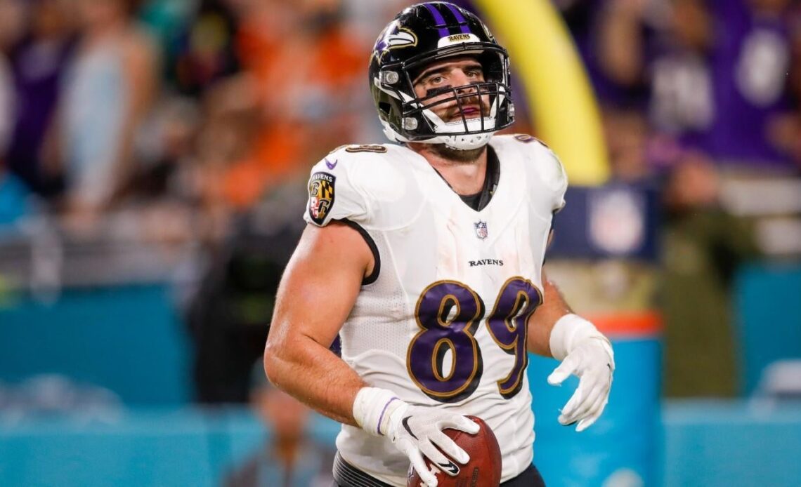 Top NFL football knockout, survivor pool picks, best strategy, advice for Week 5, 2022: Fade the Ravens
