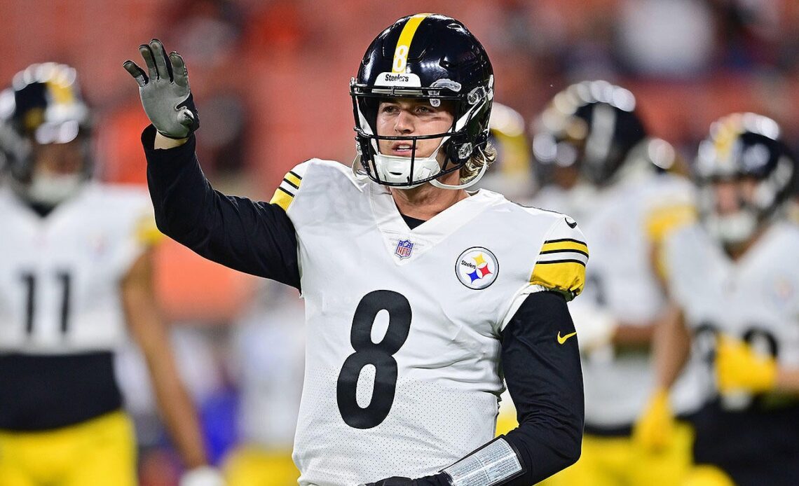 Colts vs. Steelers player props, odds, Monday Night Football picks: Kenny Pickett over 210.5 yards