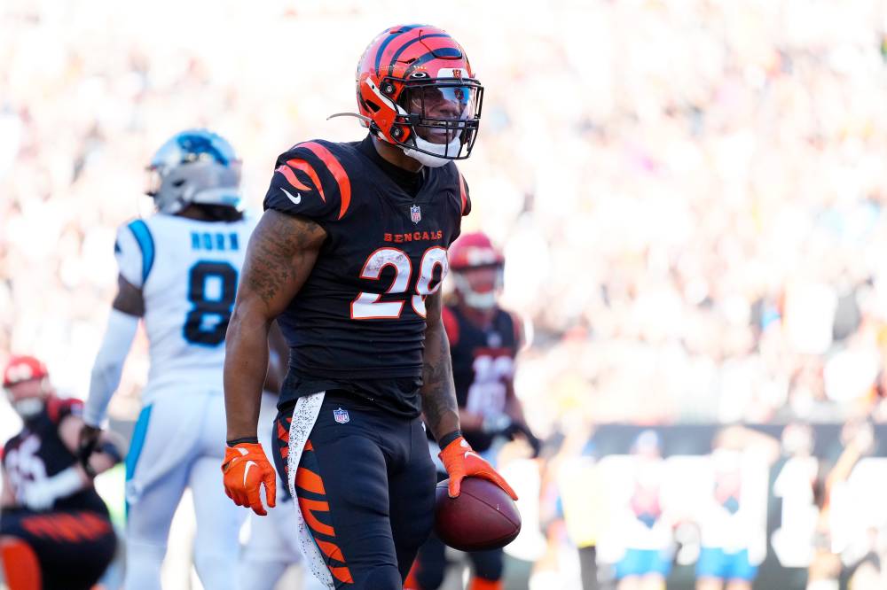 Dax Hill injury creates more depth concerns for Bengals defense