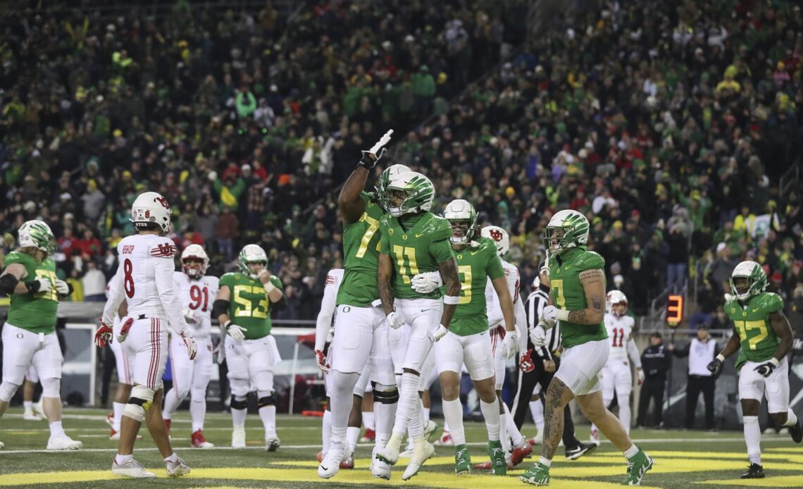 Ducks Return To CFP Top 10