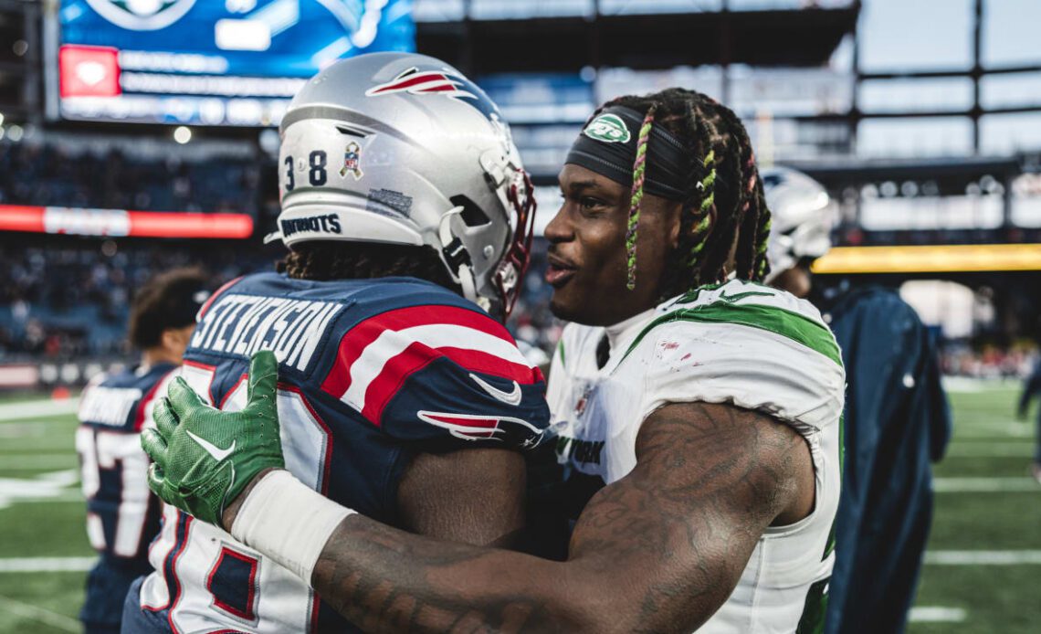 Gallery | Best Postgame Photos from Jets at Patriots