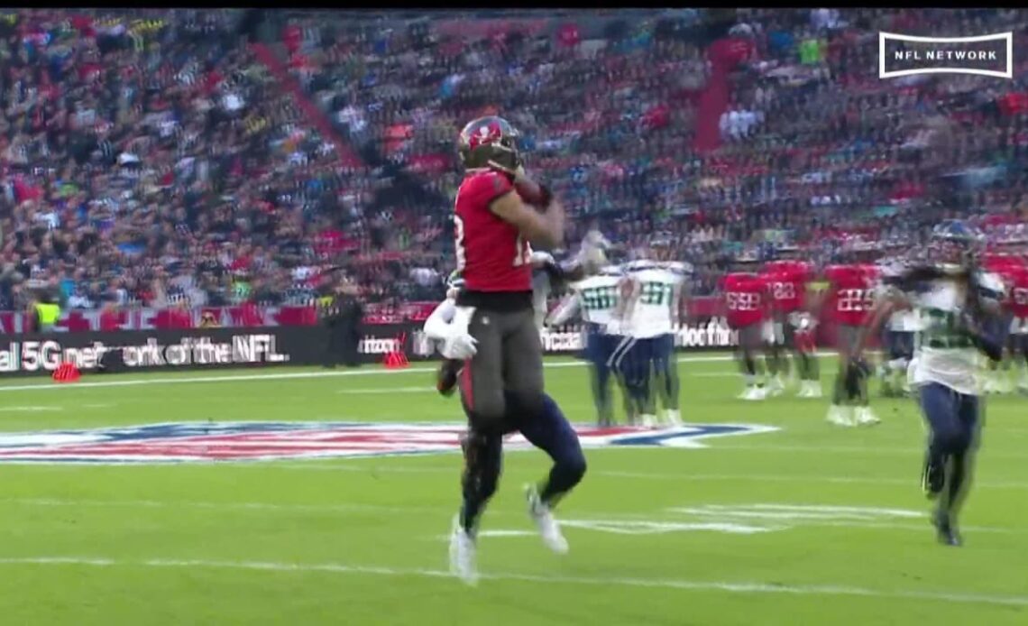Mike Evans Hauls in 29-Yard Catch | Seahawks vs. Bucs Highlights