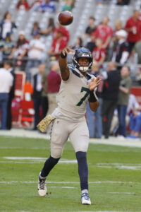 Seahawks Expected To Offer QB Geno Smith Long-Term Deal After Season