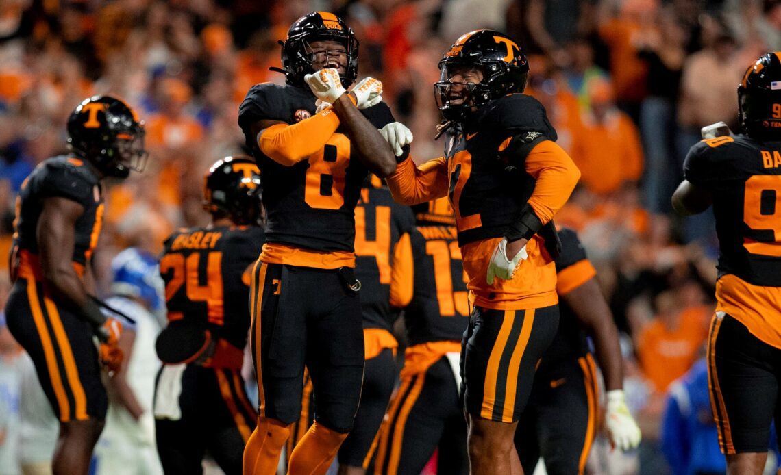 KNOXVILLE, TN - October 29, 2022 - Defensive back Brandon Turnage #8 of the Tennessee Volunteers during the game between the Kentucky Wildcats and the Tennessee Volunteers at Neyland Stadium in Knoxville, TN. Photo By Emma Corona/Tennessee Athletics