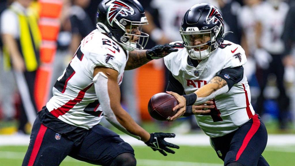 Tyler Allgeier player props odds, tips and betting trends for Week 16