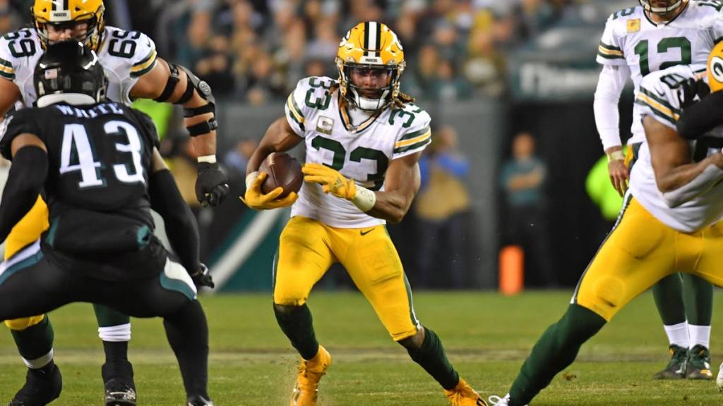 Aaron Jones player props odds, tips and betting trends for Week 13 | Packers vs. Bears