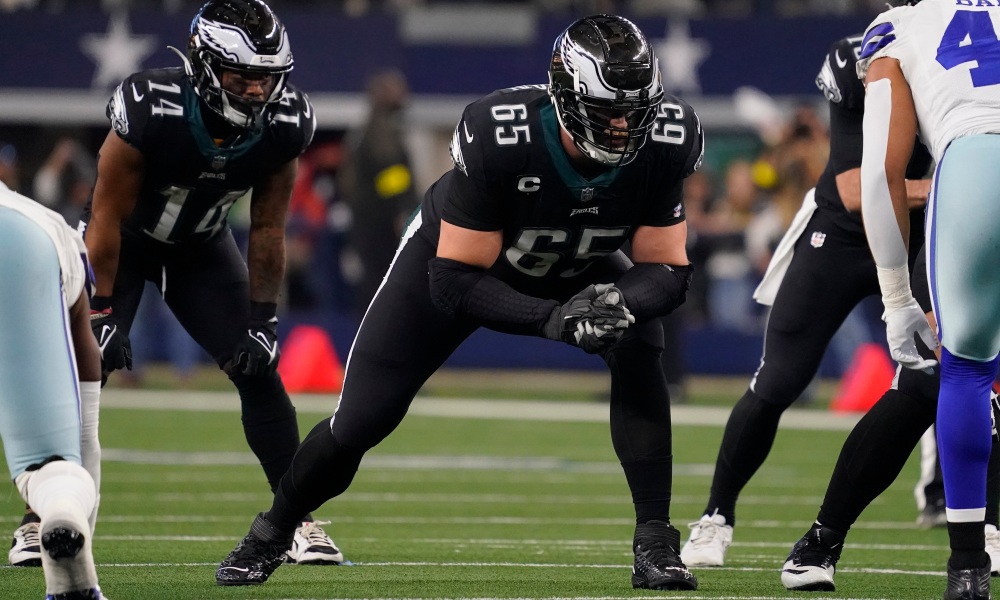 Lane Johnson to miss the rest of regular season with abdominal injury