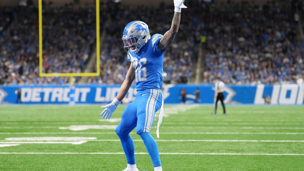 Lions sign C Ross Pierschbacher, place CB Chase Lucas on IR