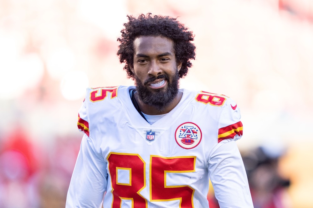 Photos Chiefs Player Arrivals From AFC Championship Chiefs Vs   Inactive Players For Chiefs Vs Bengals AFC Championship Game 