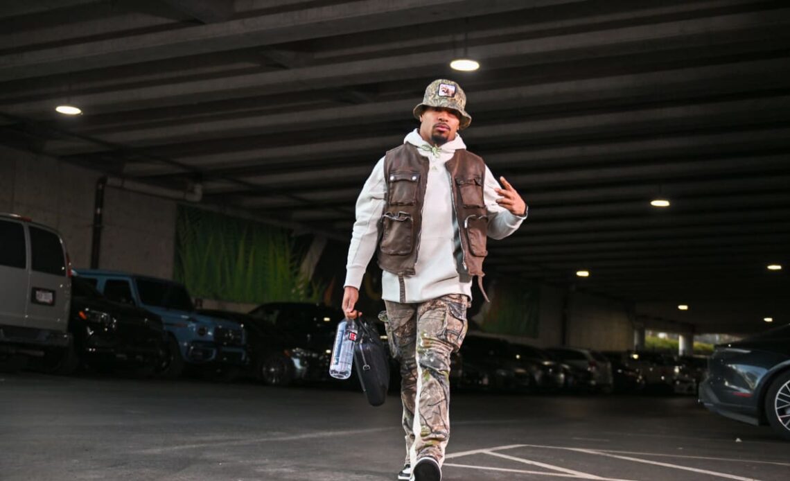 PHOTOS: Bengals Arrive for Wild Card Weekend