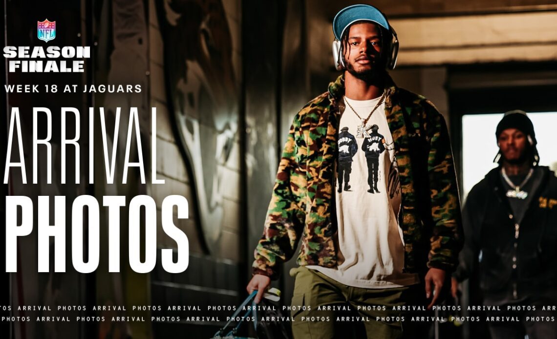 Player Arrival Photos | 2022 Week 18 at Jaguars