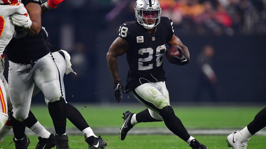 Raiders RB Josh Jacobs adds cushion to his lead for NFL rushing title