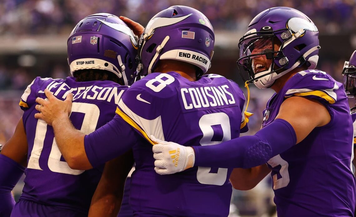 Vikings Balancing Rest for Starters at Bears & Chance at No. 2 Seed