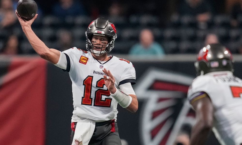Why the Bucs should play their starters in Week 18