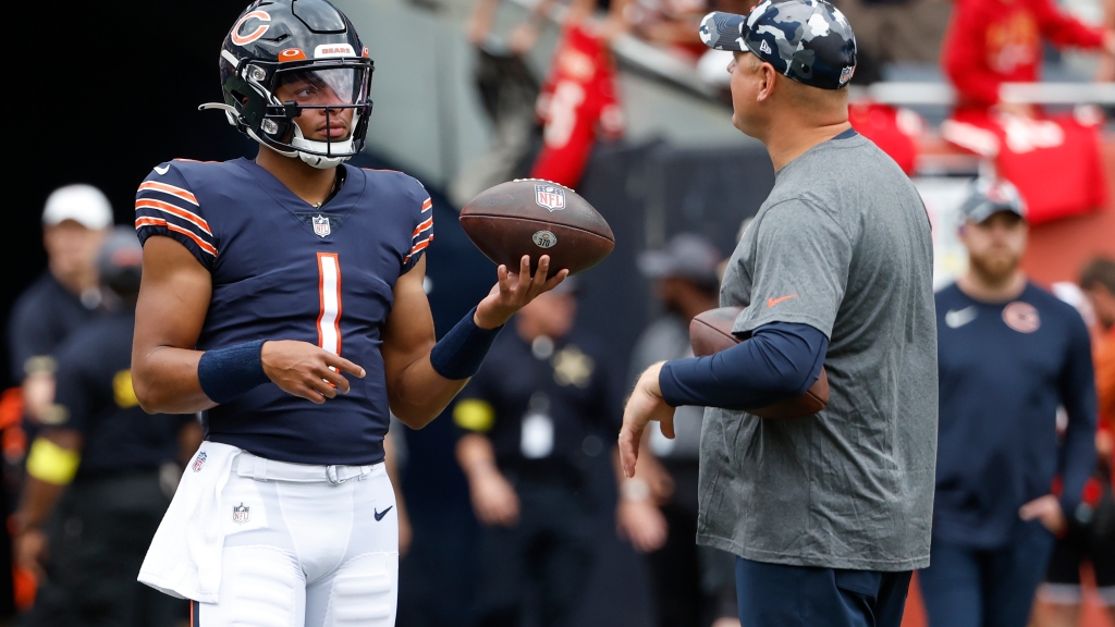 Bears OC Luke Getsy encouraged by Justin Fields’ growth in Year 2