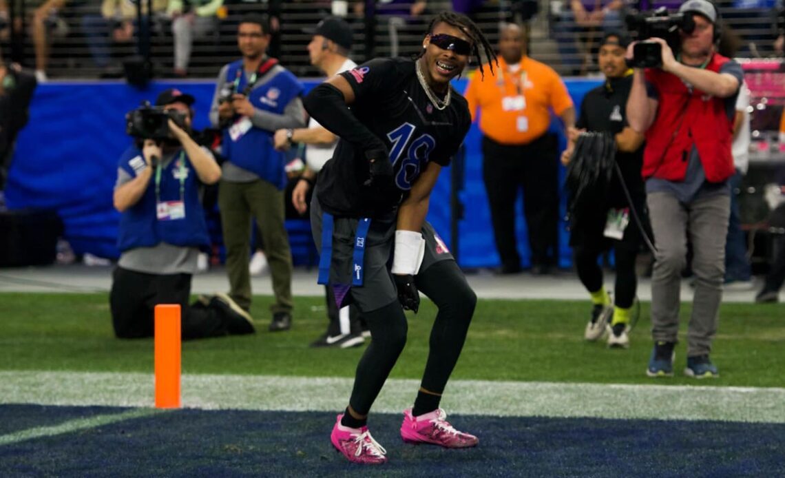 Cousins Escapes Pressure to Complete Conversion Pass to Jefferson