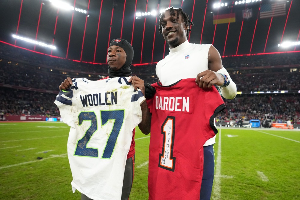 Geno Smith thrills, but some Seahawks don’t like new Pro Bowl format