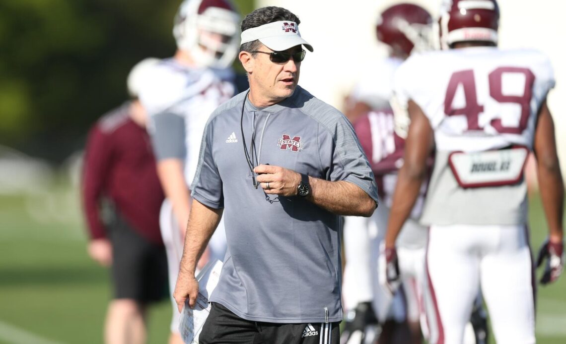 04-10-18 FB Practice #9
Joey Jones, Assistant Coach (Special Teams Coordinator)
Photo by Kelly Price