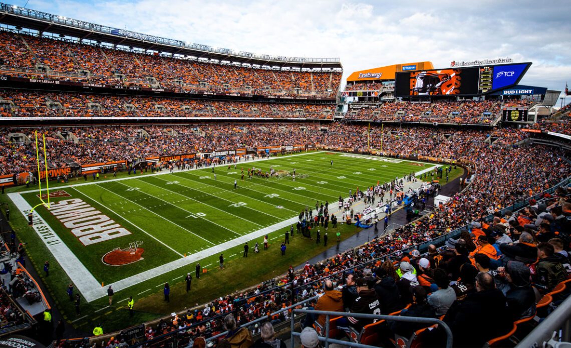 Dee and Jimmy Haslam remain ‘committed to redoing’ FirstEnergy Stadium, upgrading City of Cleveland waterfront property