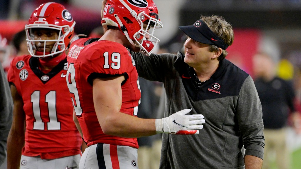 Georgia TE Brock Bowers named to 2023 All-America by PFF