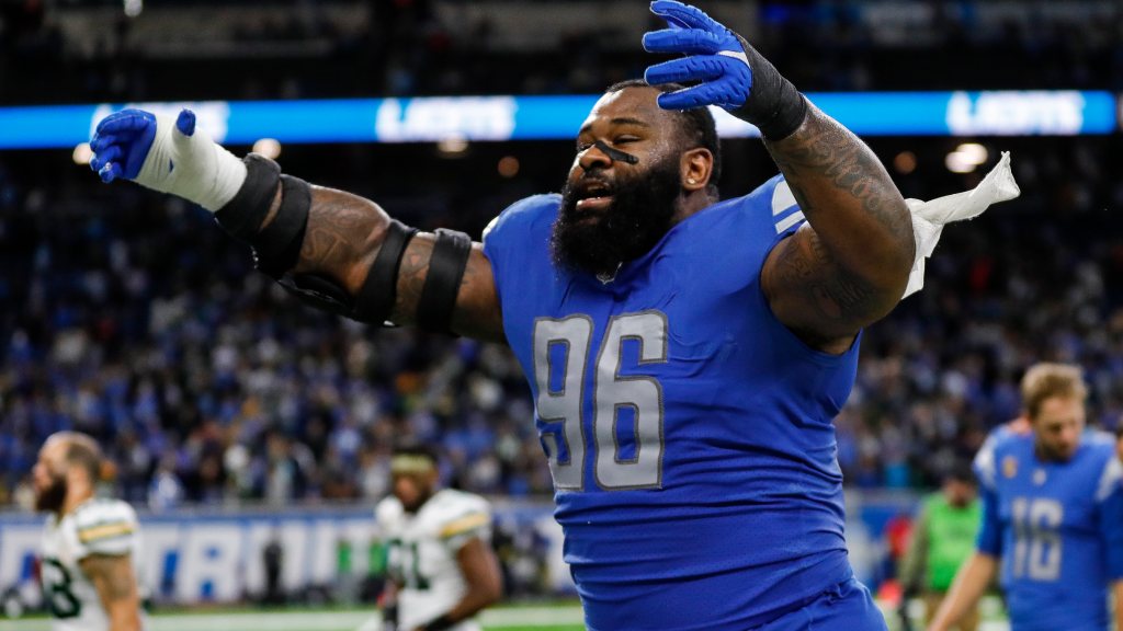 Lions re-sign former Alabama DL Isaiah Buggs