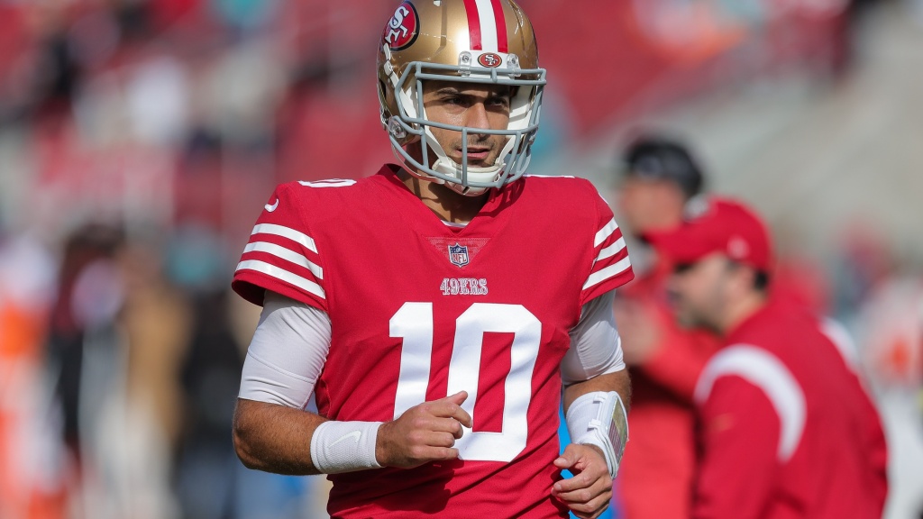 Trio of Ex-Patriots reunite in Las Vegas after signing