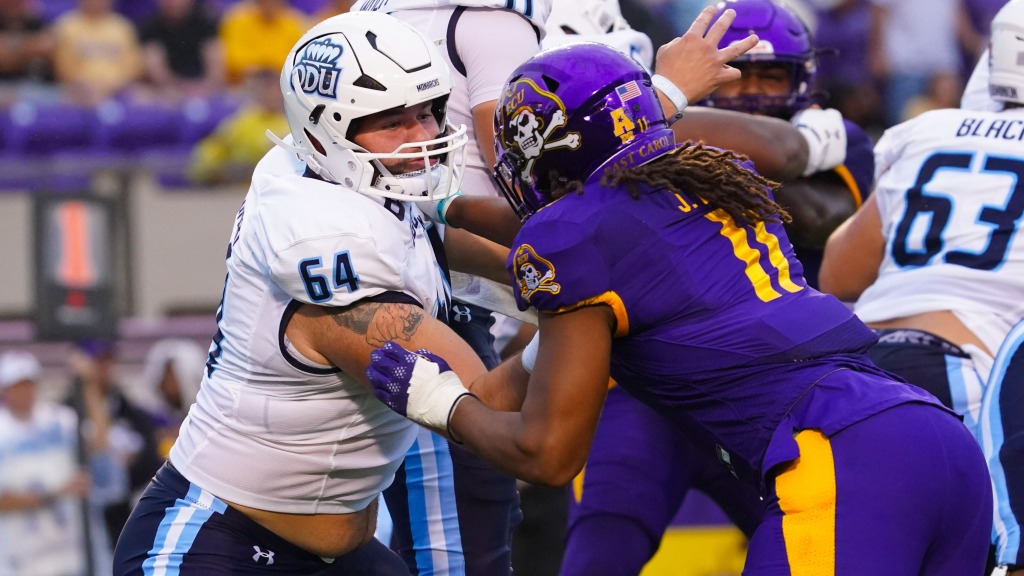 Arizona Cardinals met with Old Dominion OL Nick Saldiveri