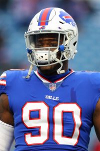 Bills To Re-Sign DE Shaq Lawson