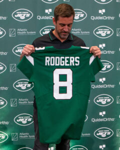 Jets, Aaron Rodgers Working Towards Restructured Contract