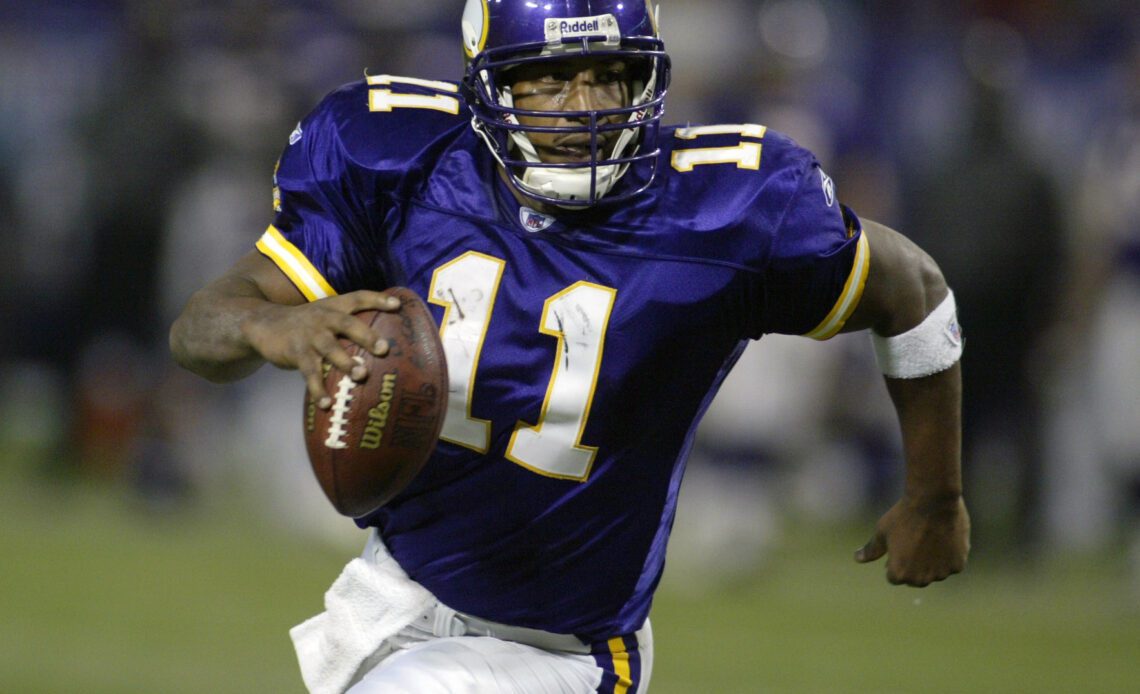 Minnesota Vikings history of drafting quarterbacks