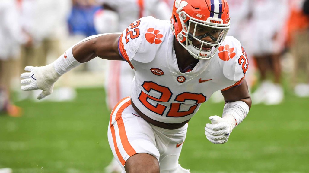 Two Tigers earn first round grades
