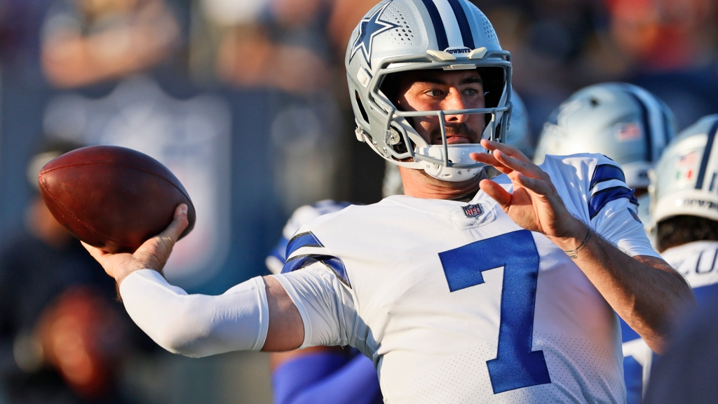 Would Cowboys bring back QB Ben DiNucci to save late draft pick?