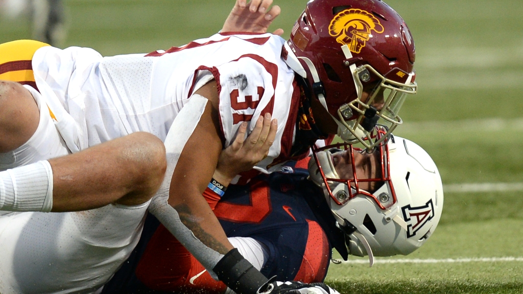 Hunter Echols gets a rookie minicamp invite from Pete Carroll