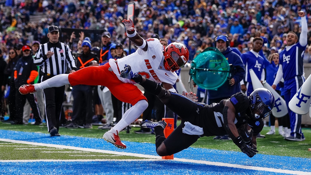 Seahawks pick New Mexico S Jerrick Reed at No. 198 overall