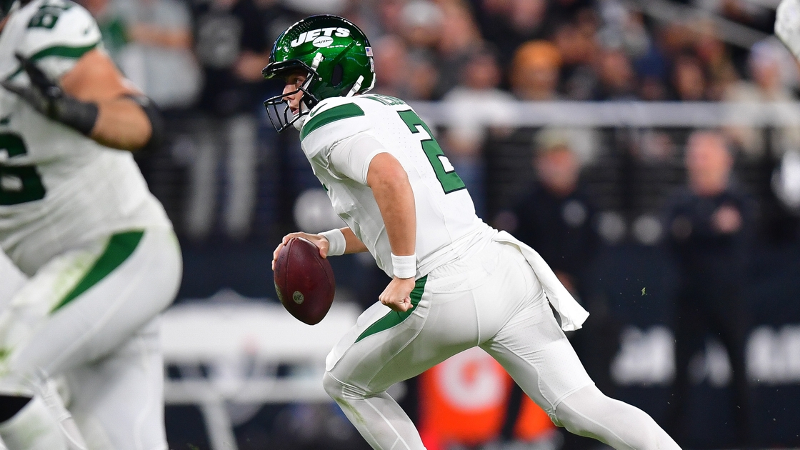 Jets takeaways from Sunday's 16-12 loss to Raiders, including Zach Wilson’s late-game interception