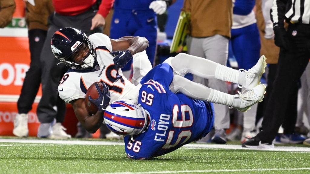 Marvin Mims player props odds, tips and betting trends for Week 12