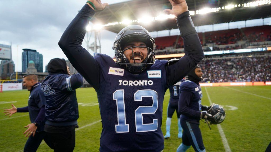 QB Chad Kelly Named CFL’s Most Outstanding Player - VCP Football