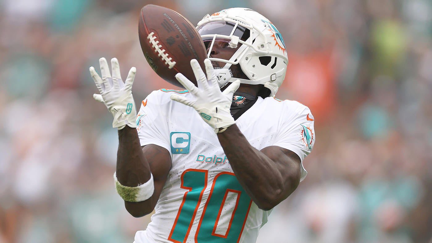 Dolphins vs. Titans: Time, how to watch, TV, stream, expert picks, key matchups for 'Monday Night Football'