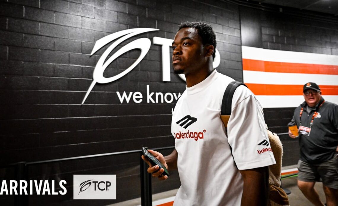 Photos: Week 4 - Ravens at Browns Arrivals