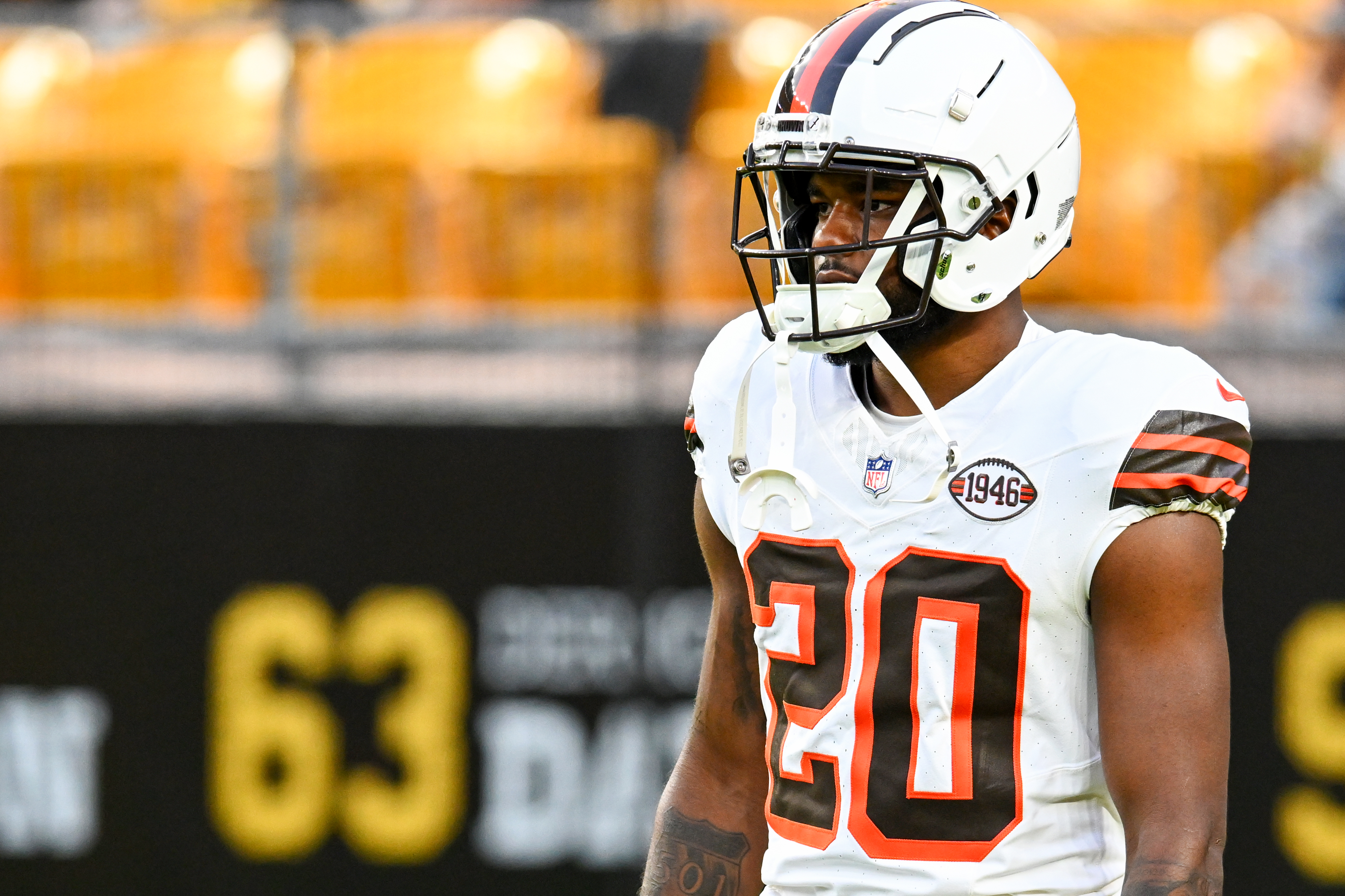 Browns Joel Bitonio Amari Cooper Texans