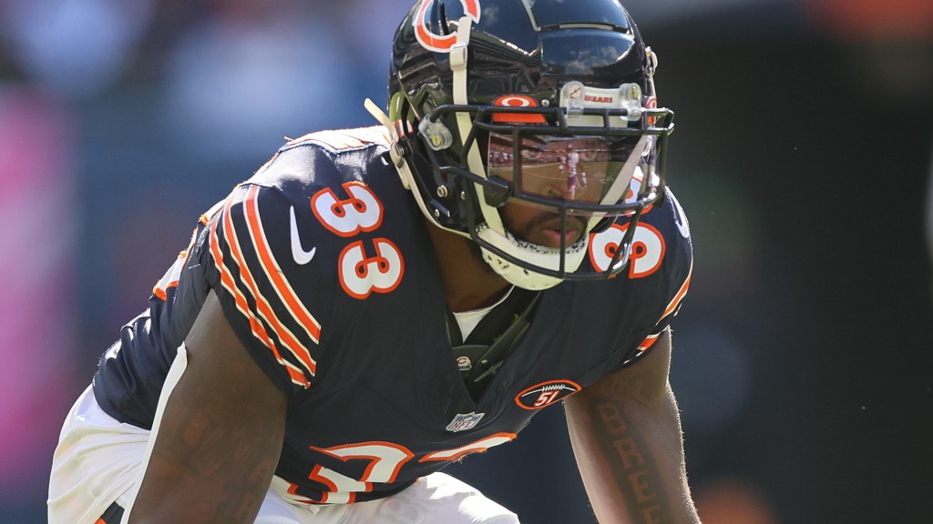 Bears CB Jaylon Johnson (shoulder) questionable to return vs. Falcons