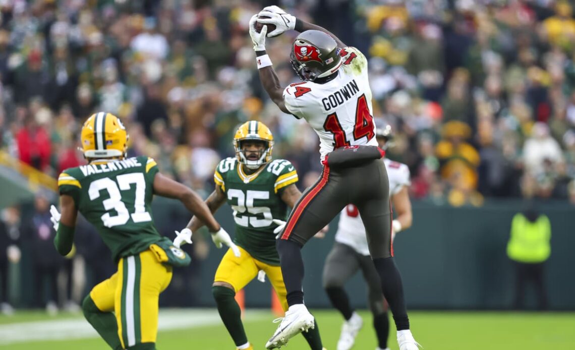 Every Chris Godwin Catch from 155-Yard Day vs. Green Bay