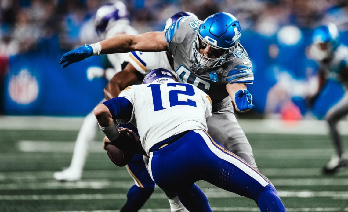 HIGHLIGHT: Campbell comes nearly untouched on 9-yard sack of Mullens