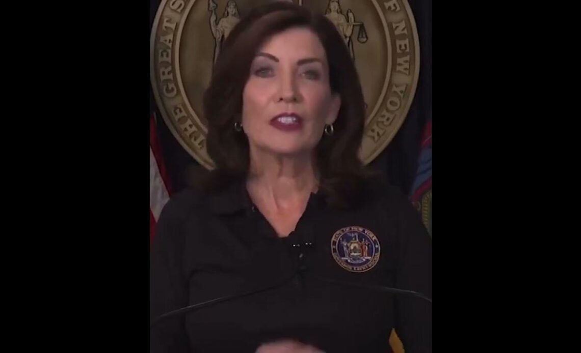 'It's going to be a rough game for you' - NY's governor to Steelers fans 🤣 (GovernorKathyHochul/YT)