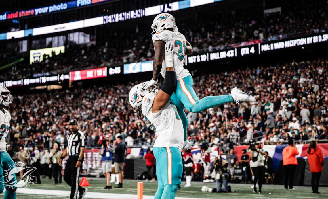 Miami Dolphins at New England Patriots: Top 25