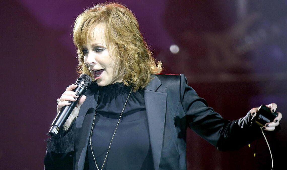 reba-mcentire-g.jpg