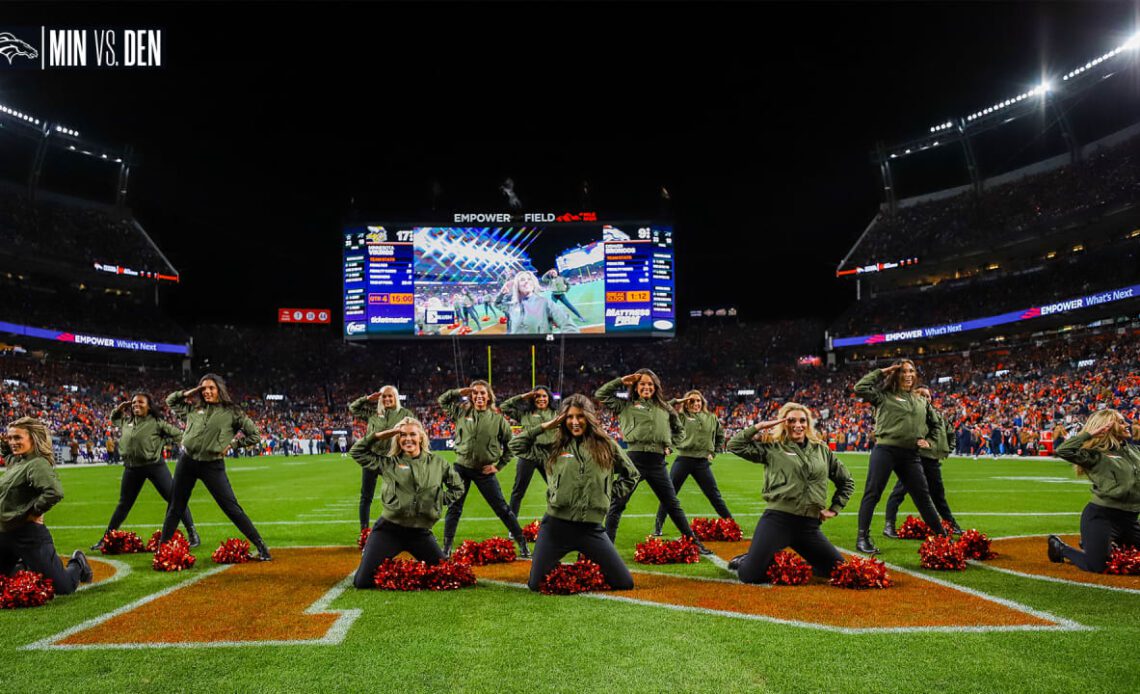 Denver Broncos Cheerleaders game gallery: Week 11 vs. the Vikings