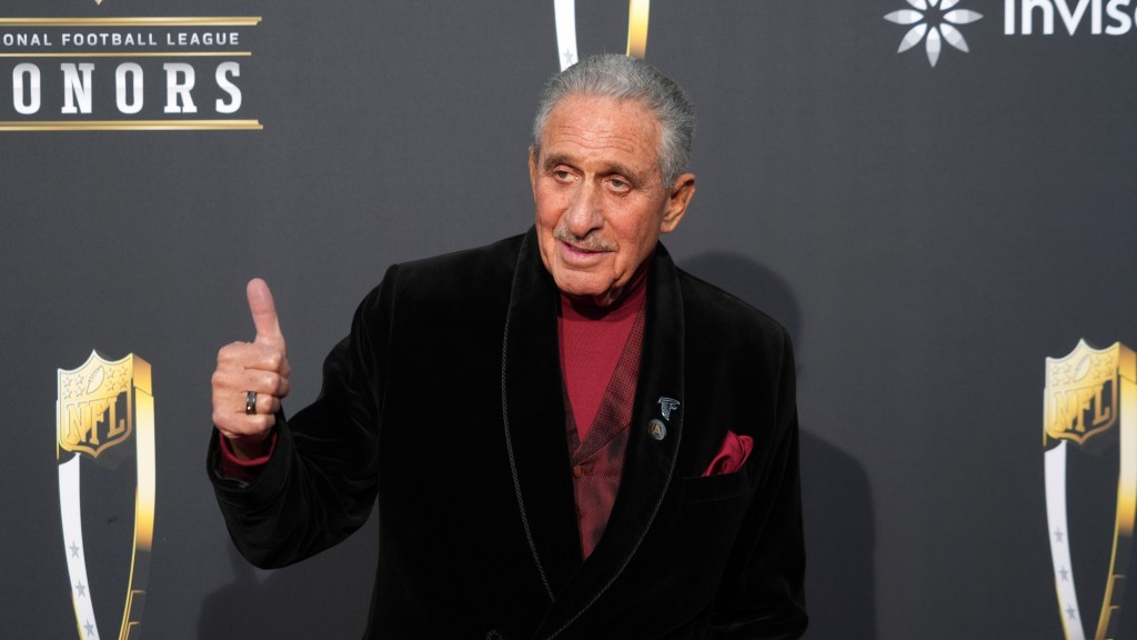 Falcons owner Arthur Blank discusses hiring head coach Raheem Morris