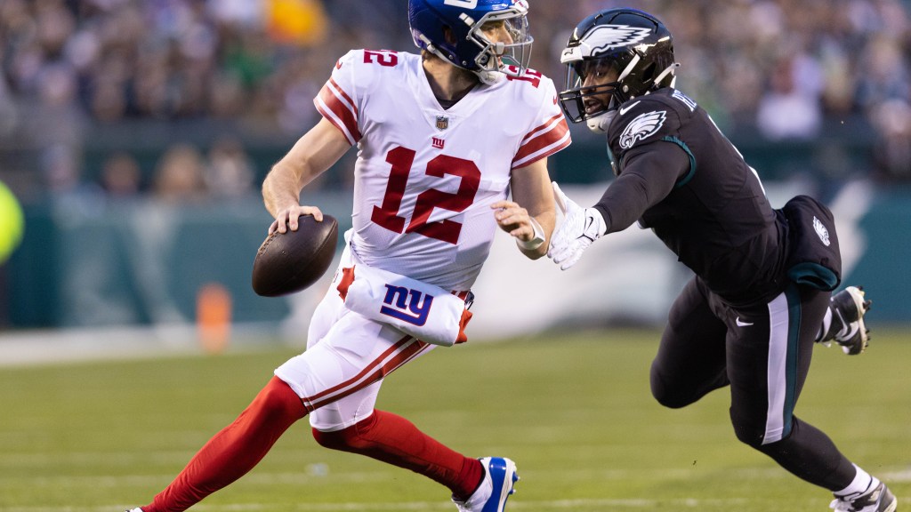 Giants attempted to lure Davis Webb back after Daniel Jones injury