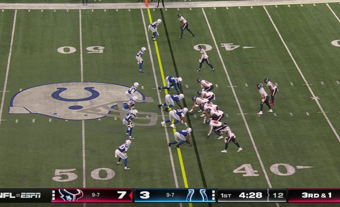 HIGHLIGHT | E.J. Speed leads Colts' stonewall of Texans on 3rd and 1